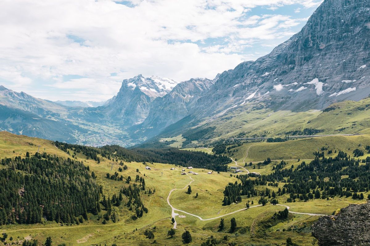 Urlaub in den besten Wanderhotels der Alpen - Titelbild